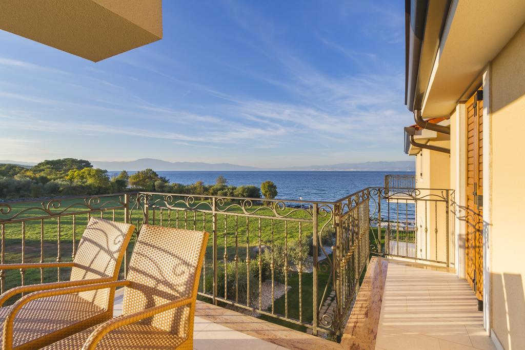 Luxury Apartments Villa Matea Malinska Exterior photo